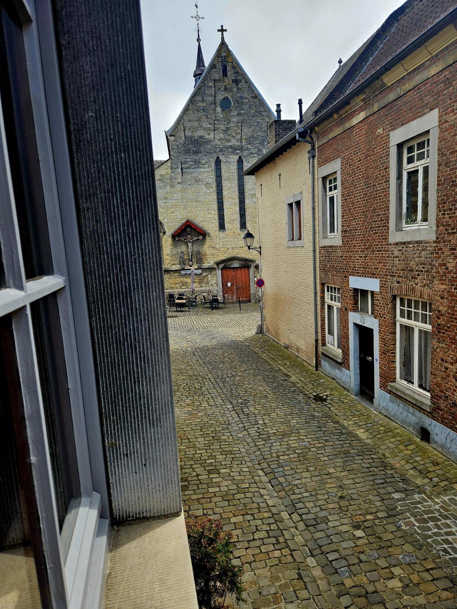 Apartamento Begijnhof Historica Tongeren Exterior foto